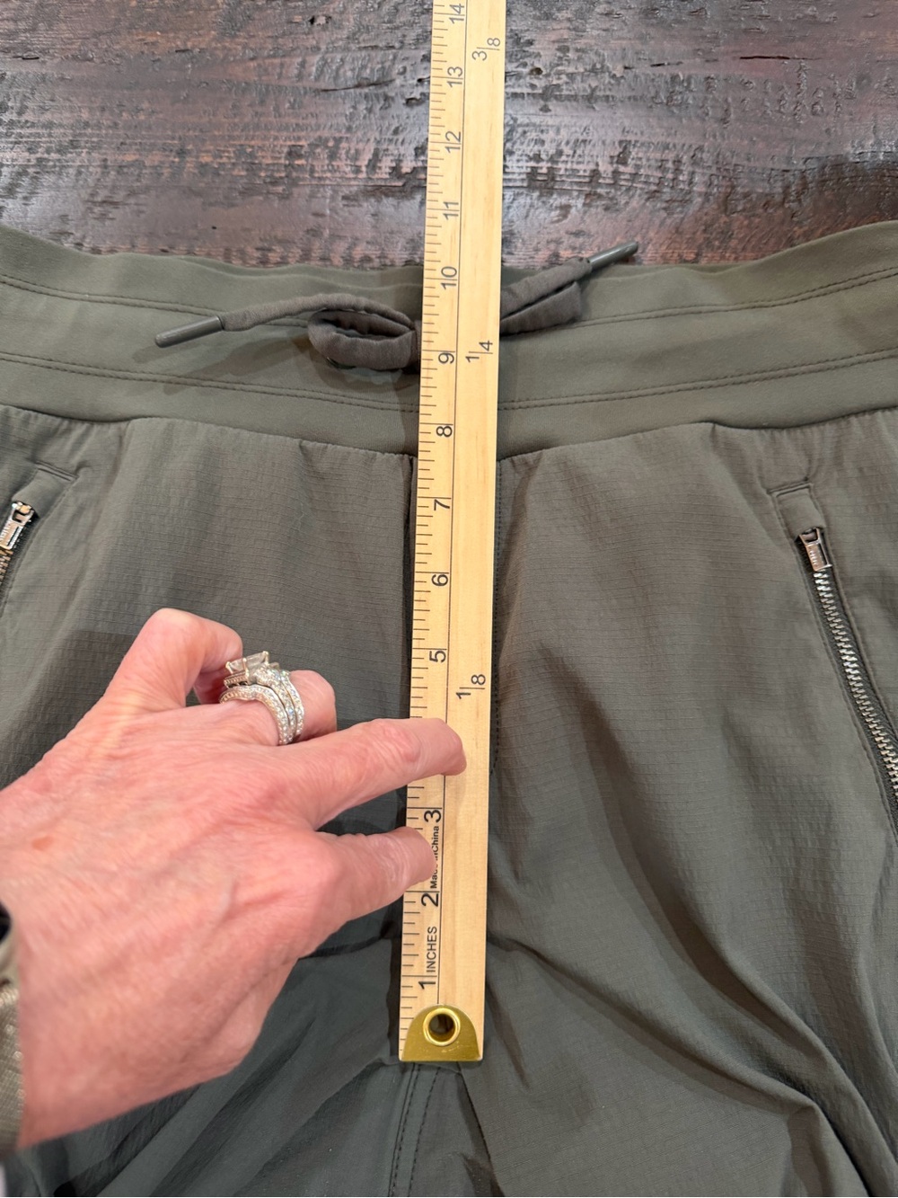 Athleta Trekkie North Jogger Olive Green Ripstop Hiking Pants Size 8 Gorpcore - Picture 7 of 11